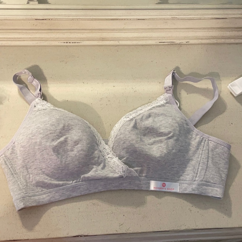 Momma’s shop nursing bras